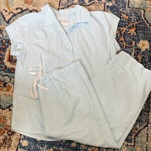 NWOT The Cat’s Pajamas Women's Blue Seersucker Pajama Set